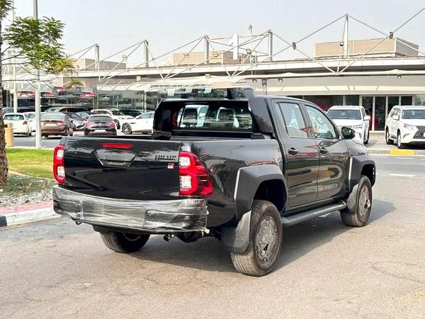 2025 TOYOTA Hilux Dcab 4x4 2.8L GR-S W/RADAR BRAND NEW 0KM