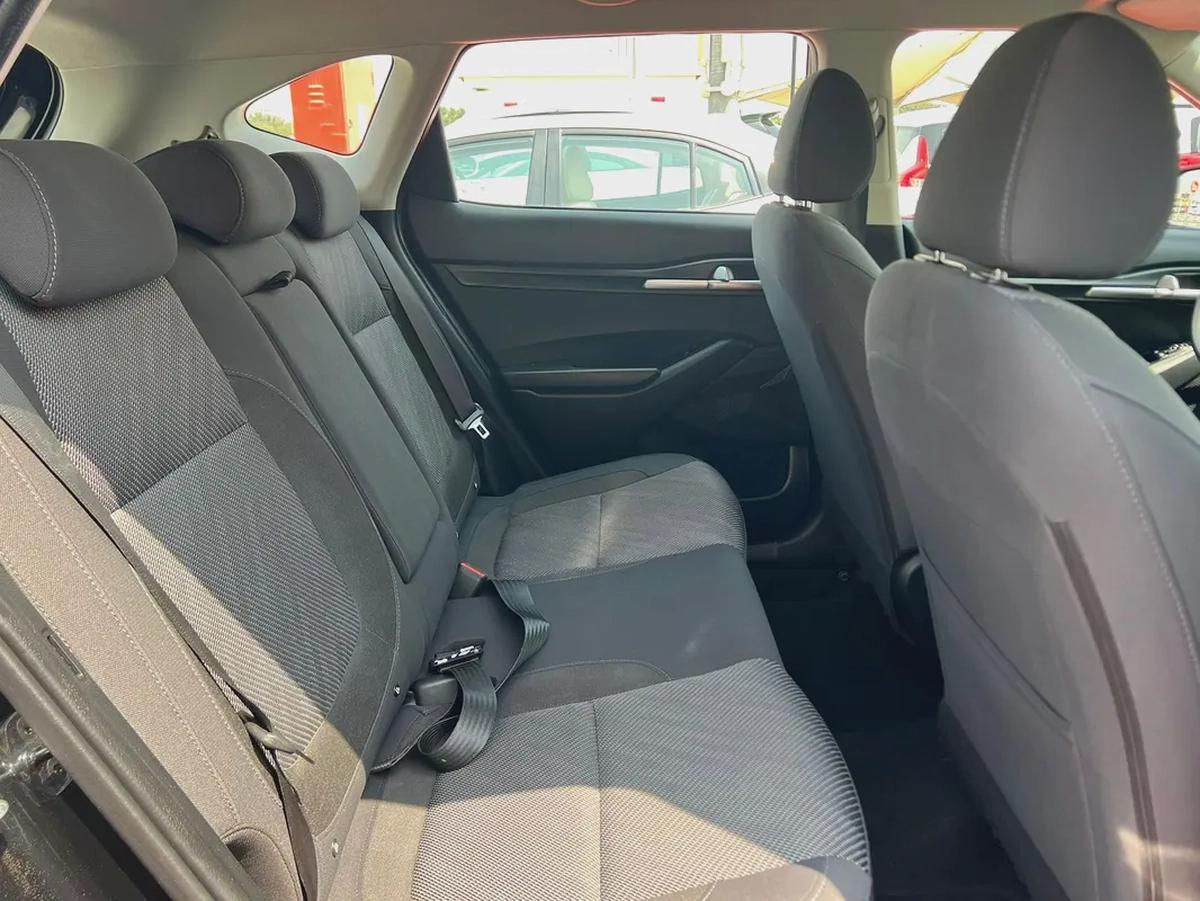 2023 Kia Seltos | V4, 1.6L | GCC | Seats | Ref#998-12-12