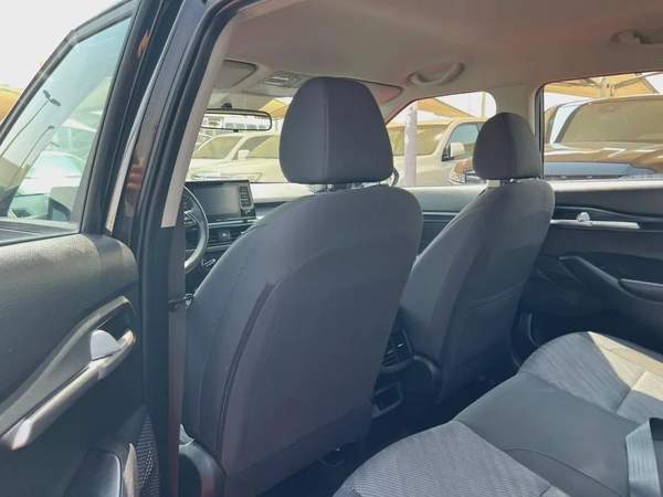 2023 Kia Seltos | V4, 1.6L | GCC | Seats | Ref#998