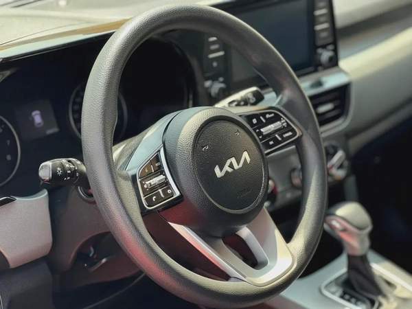 2023 Kia Seltos | V4, 1.6L | GCC | Seats | Ref#998