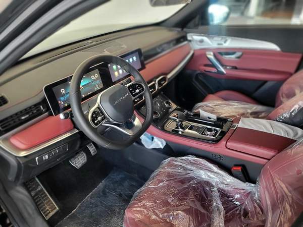JETOUR X70 PLUS 1.6L 2WD 2025
