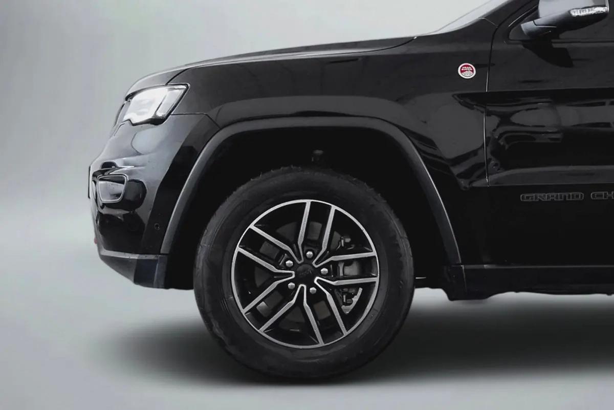 1,744 AED / 60 months | 0% DP | 2019 Jeep Grand Cherokee Trailhawk-5-5