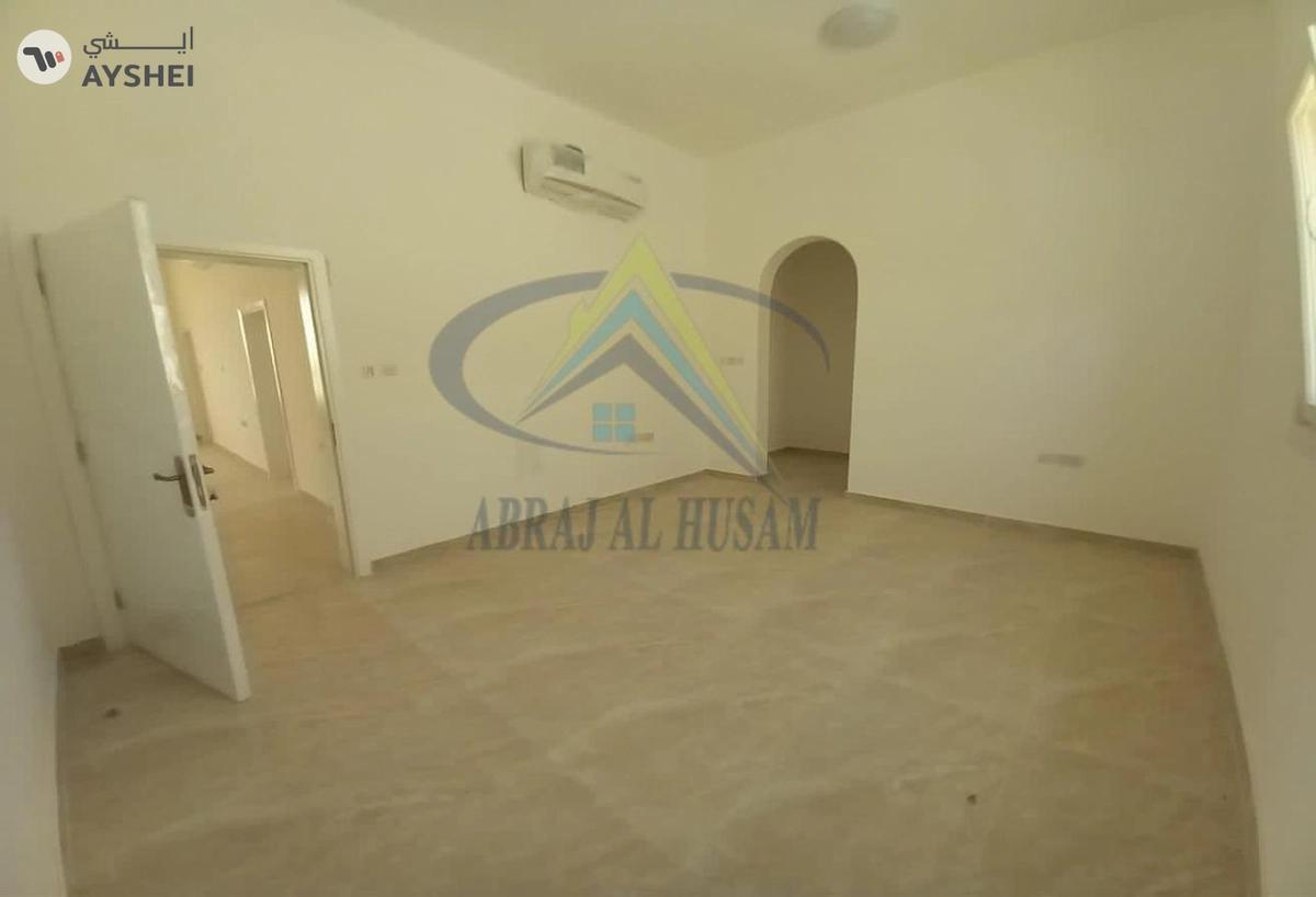 Villa for sale in Shakhbout City-1-1