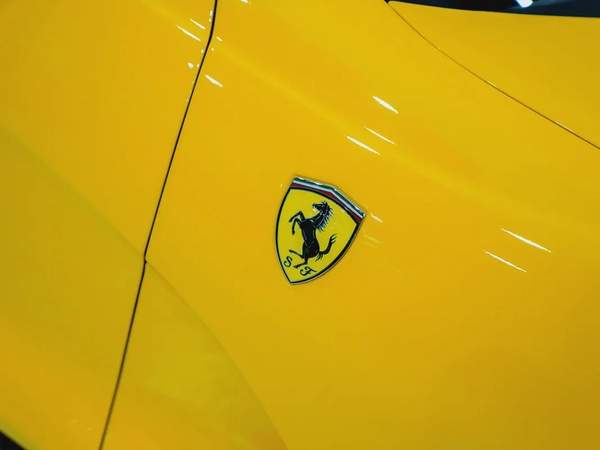 ONLY 1900 KM FROM AL TAYER GTS 2021 HIGH SPEC - UNDER CONTRACT SERVICE UNTIL 8/28 AND WARRANTY