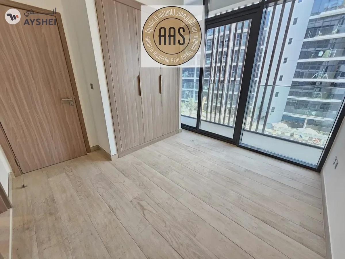 spacious luxurious 1bhk with 2 washrooms Ac Free 1bhk Apartment with Free All Amenities-4-4