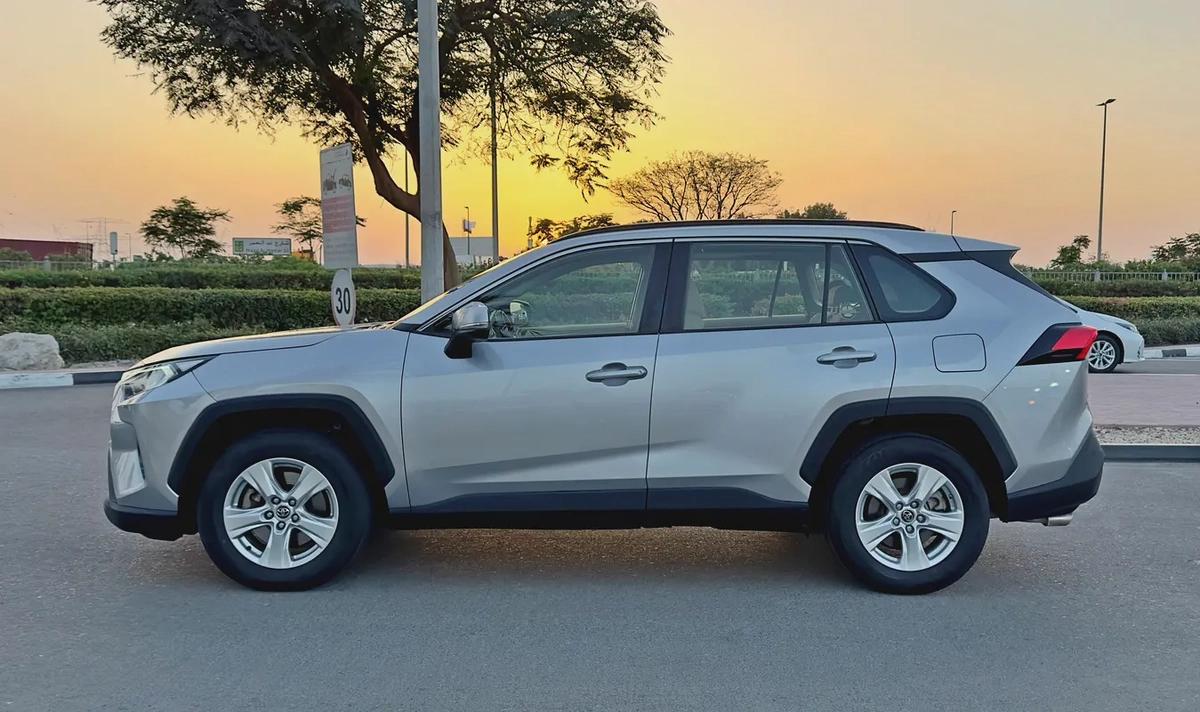 2019 Toyota Rav 4 4WD 2.5l, GCC Specifications-3-3