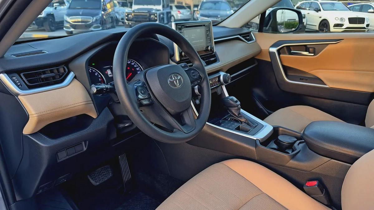 2019 Toyota Rav 4 4WD 2.5l, GCC Specifications-7-7