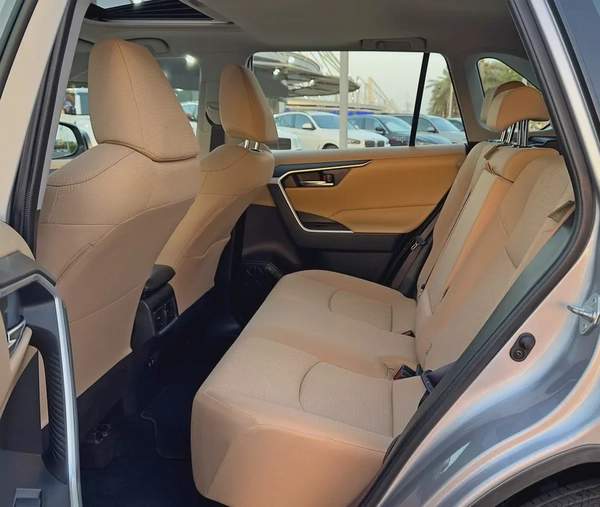 2019 Toyota Rav 4 4WD 2.5l, GCC Specifications