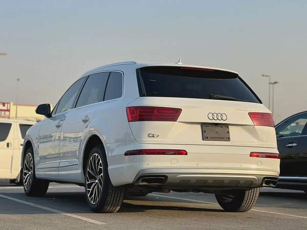 Audi Q7 45 TFSI quattro Sport