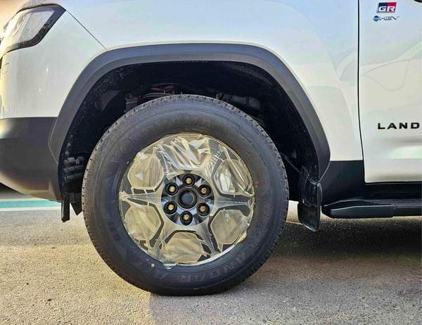 Toyota Land Cruiser GR SPORT 1MHEV HIGH HYBRID /REAR ENTERTAINMENT DVD/COOL BOX (CODE#LC3HGR)