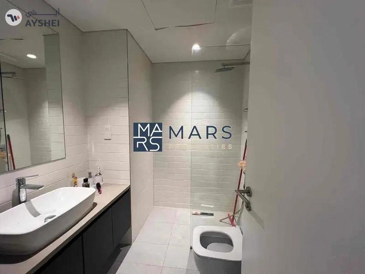 1 Bedroom Apartment With Balcony Available on Monthly Basis-4-4