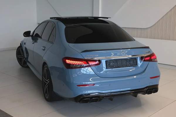 Mercedes-Benz AMG E63 S 2021 SPECIAL ORDER -40000 KM-GCC SPECS-UNDER WARRANTY-FULL SERVICE HISTORY