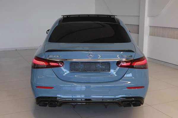Mercedes-Benz AMG E63 S 2021 SPECIAL ORDER -40000 KM-GCC SPECS-UNDER WARRANTY-FULL SERVICE HISTORY