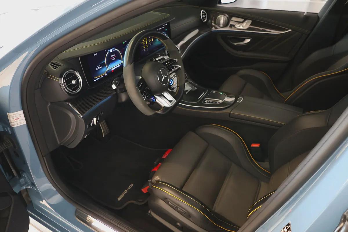 Mercedes-Benz AMG E63 S 2021 SPECIAL ORDER -40000 KM-GCC SPECS-UNDER WARRANTY-FULL SERVICE HISTORY-11-11