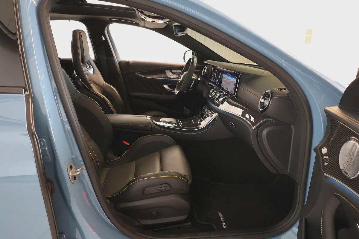 Mercedes-Benz AMG E63 S 2021 SPECIAL ORDER -40000 KM-GCC SPECS-UNDER WARRANTY-FULL SERVICE HISTORY-16-16