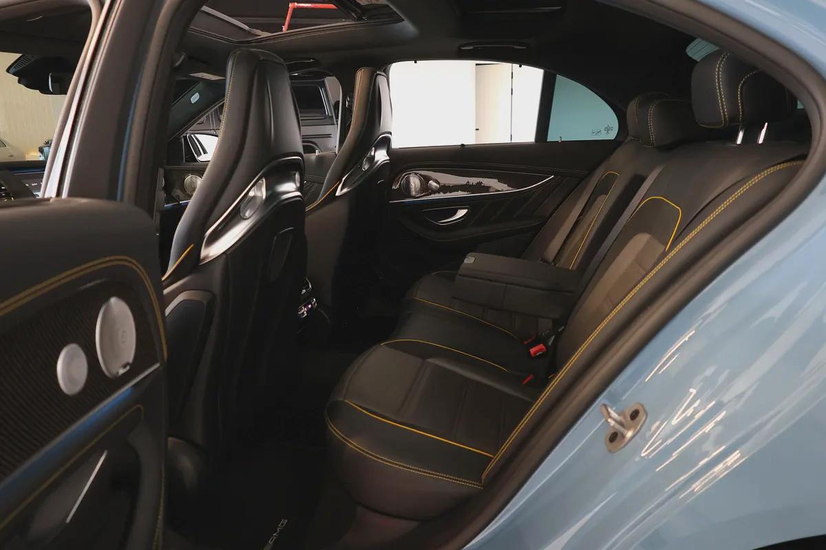 Mercedes-Benz AMG E63 S 2021 SPECIAL ORDER -40000 KM-GCC SPECS-UNDER WARRANTY-FULL SERVICE HISTORY-17-17