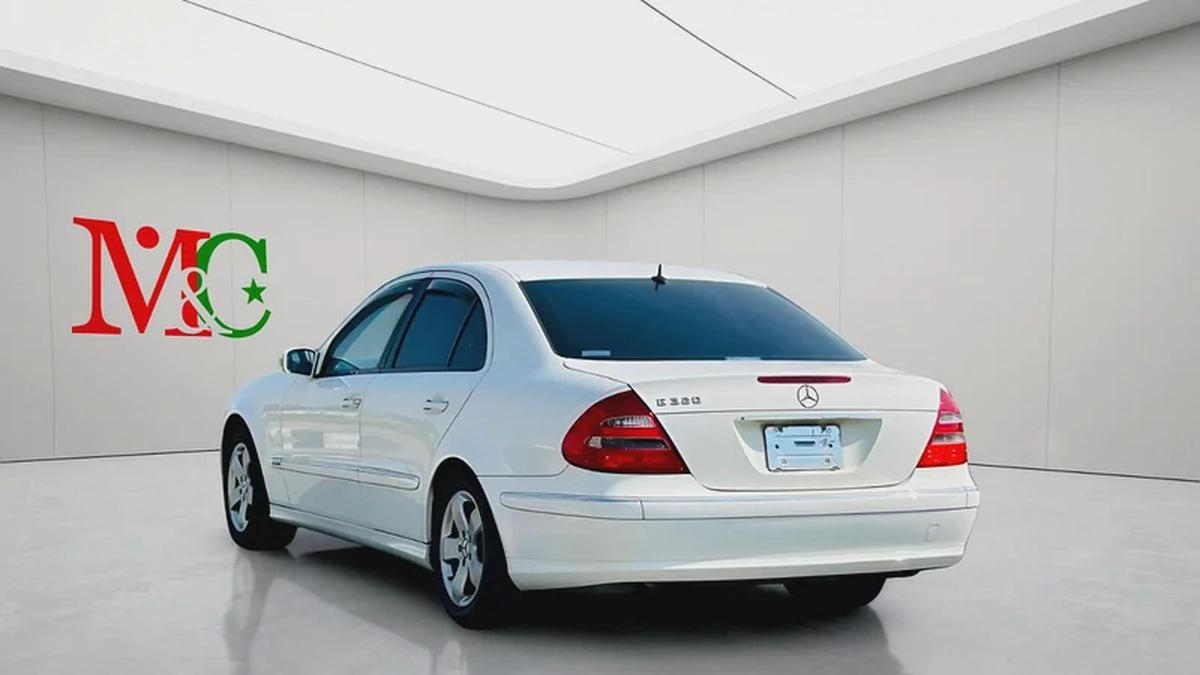 BENZ E320 | 2004 | CLEAN CAR | JAPAN IMPORT-4-4