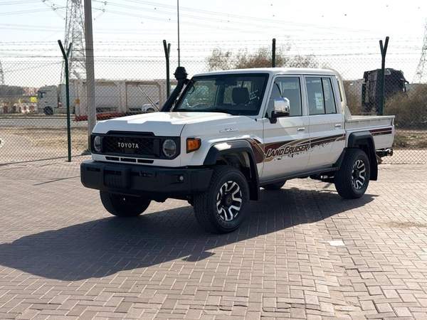 Toyota Land Cruiser Pick Up Toyota Land Cruiser LC79 DC Full option Oman spec 2026