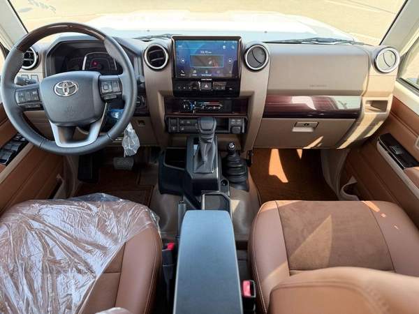 Toyota Land Cruiser Pick Up Toyota Land Cruiser LC79 DC Full option Oman spec 2026