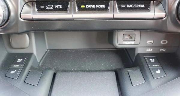 Lexus LX 700h LX700H VIP full option