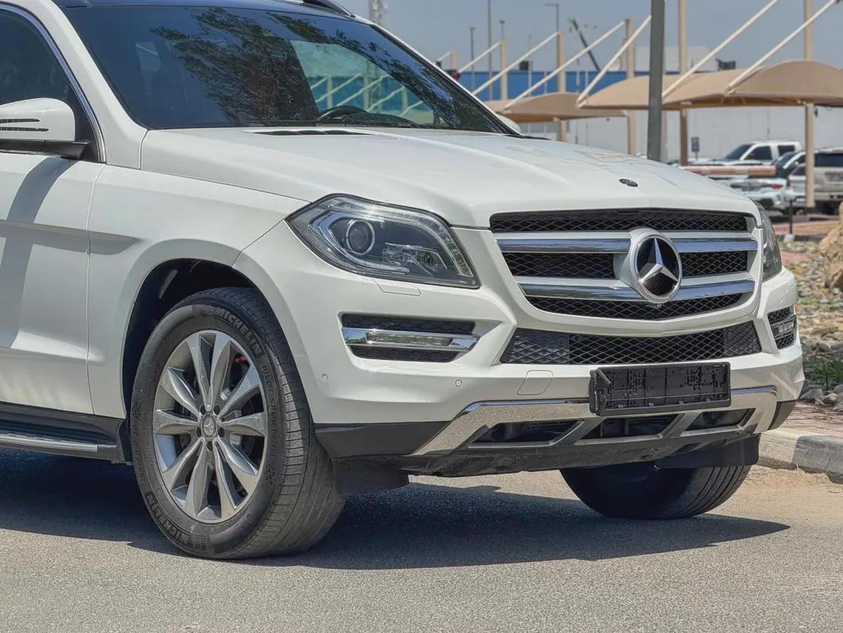 Mercedes-Benz GL 500 4MATIC 2014 - GCC Specs - Excellent Condition-4-4