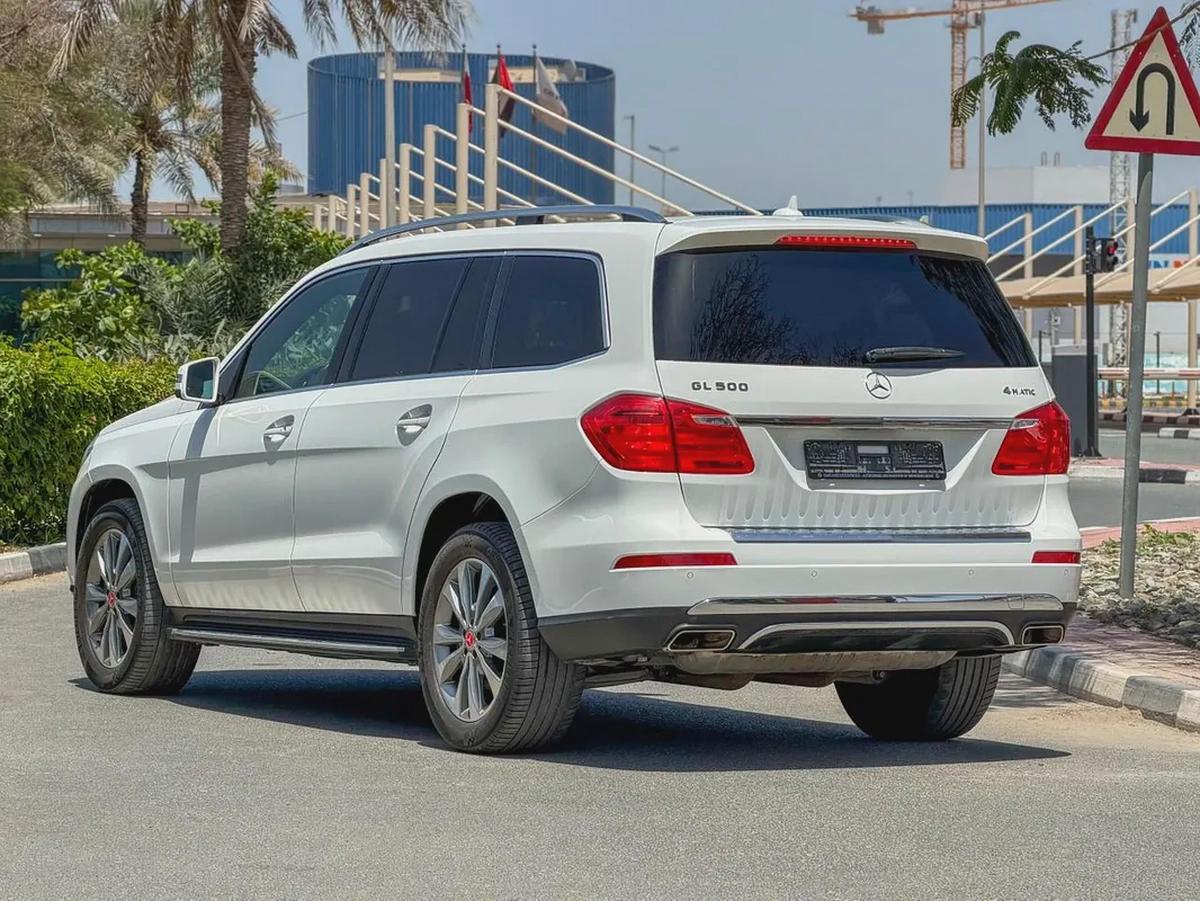 Mercedes-Benz GL 500 4MATIC 2014 - GCC Specs - Excellent Condition-10-10