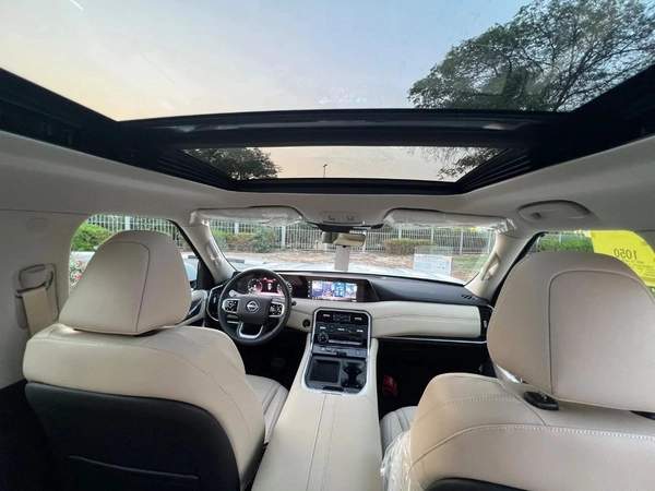 Nissan Patrol LE T2
