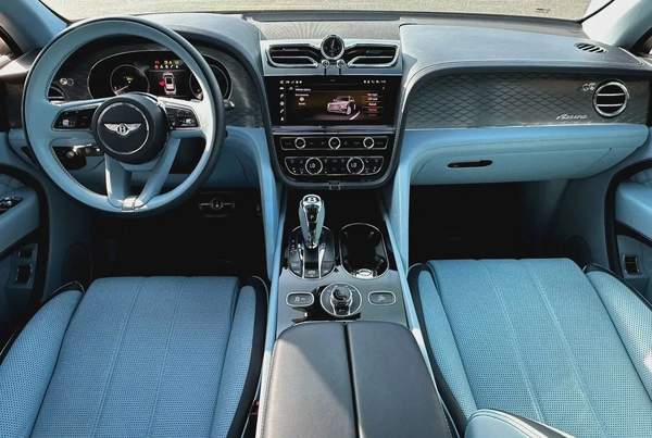 2023 Bentley Bentayga Azure | GCC Specs | Dealership Warranty | Fully Loaded | Crypto Friendly