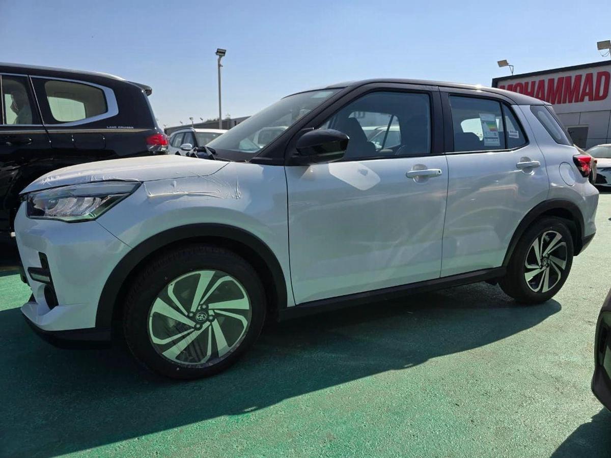 Toyota Raize 1.0T G-1-1