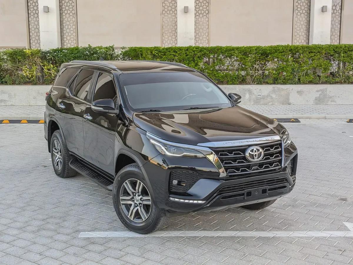 TOYOTA FORTUNER 2017 FACELIFTED 2025 GXR V6 4.0L GCC IN EXCELLENT CONDITION-0-0