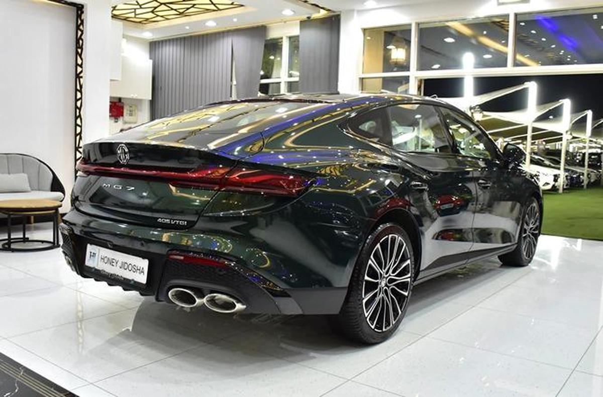 MG 7 Trophy ( 2026 Model ) in Green Color GCC Specs-9-9