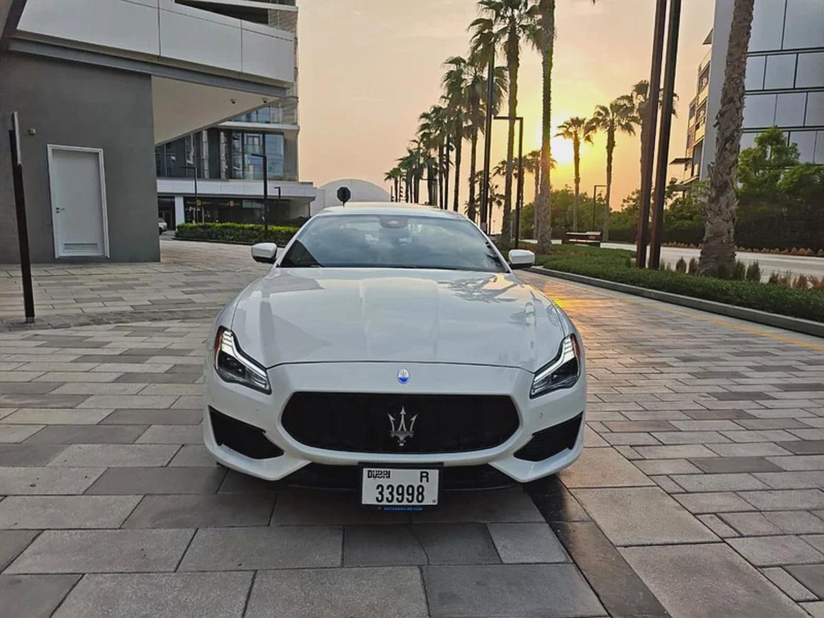 2022 Maserati Quattroporte Modena-Full option 3.0L/6 Cyl-Excellent Condition-2-2