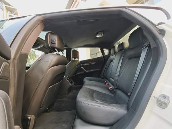 2022 Maserati Quattroporte Modena-Full option 3.0L/6 Cyl-Excellent Condition