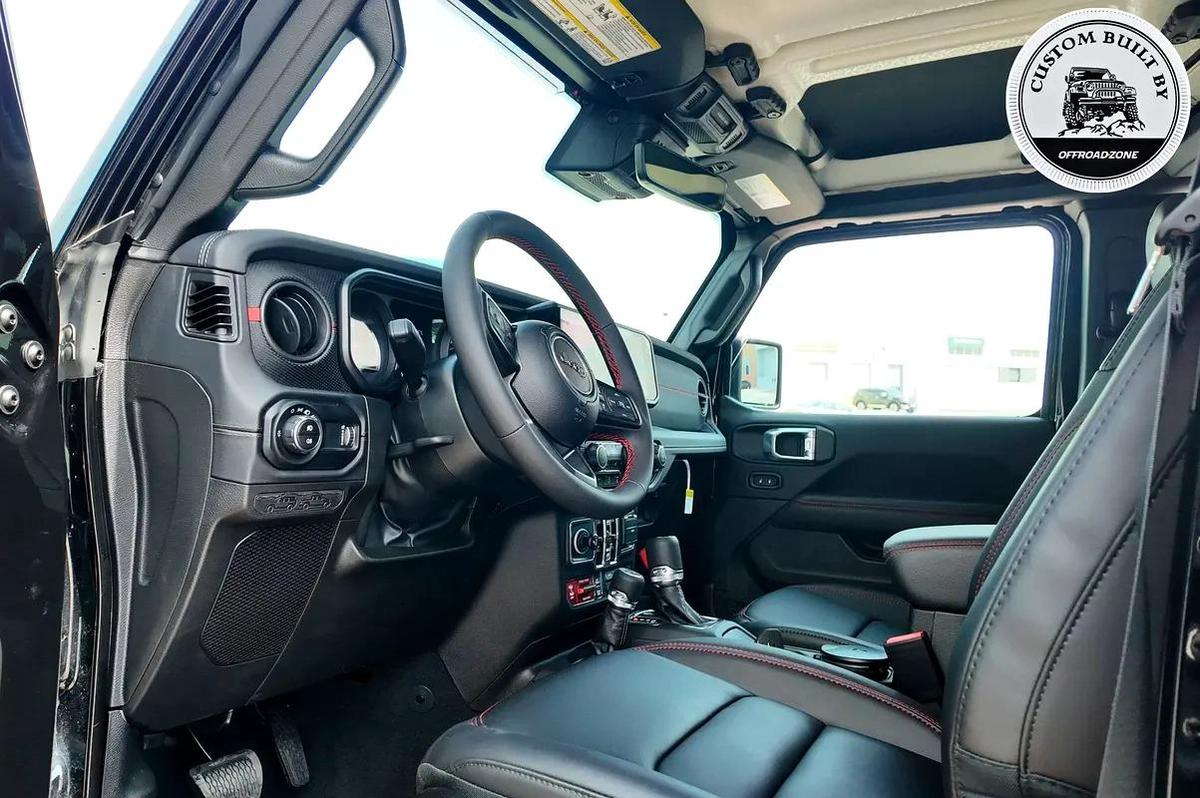 BRAND NEW | DEALER 5 YRS WTY 3 YRS SP | 2026 JEEP WRANGLER 4DR RUBICON BLACK-6-6
