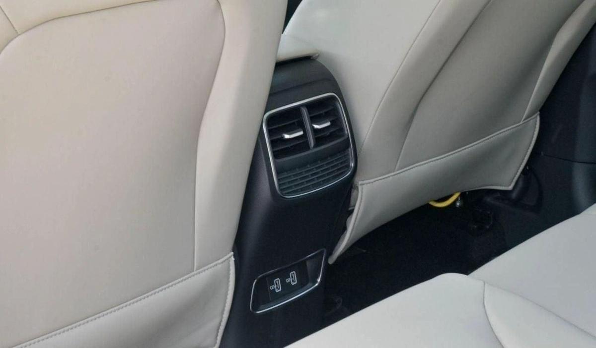 MG RX5 Brand New MG RX5 Plus Deluxe 2025 FOR EXPORT 1.5L A/T| Petrol | Grey/Beige |N-RX5-DEL-1.5-25|-15-15