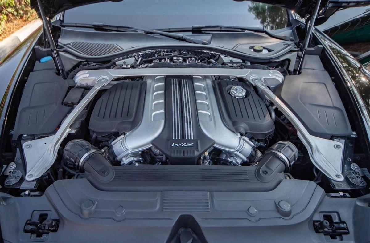 Bentley Continental GT 6.0L W12 (626 HP)-4-4