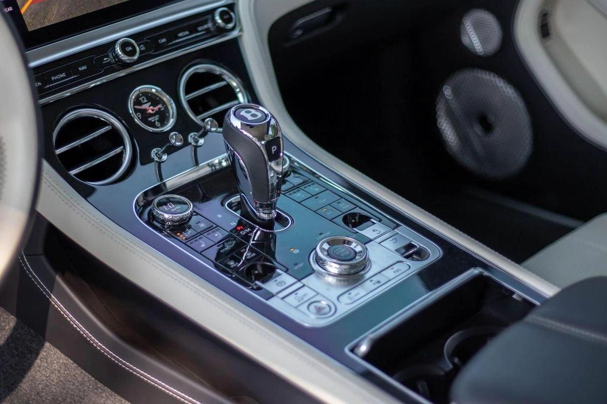 Bentley Continental GT 6.0L W12 (626 HP)-6-6