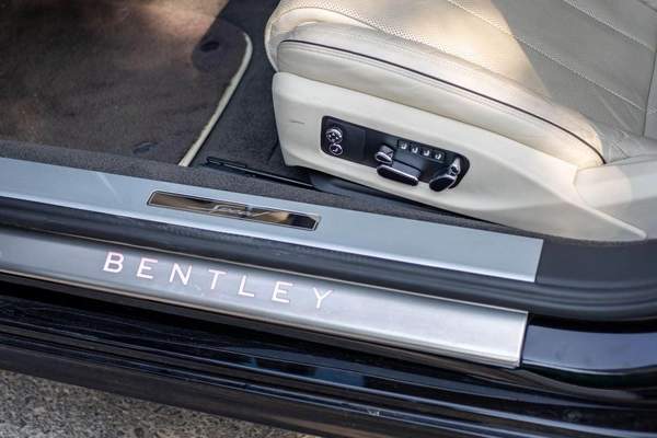 Bentley Continental GT 6.0L W12 (626 HP)