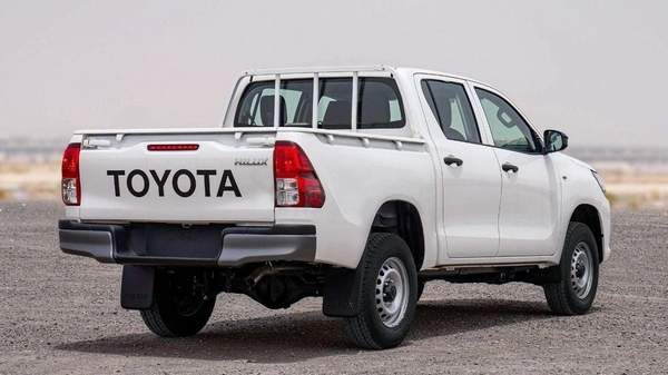 Toyota Hilux TOYOTA HILUX 2.4 DIESEL 4x4 2024