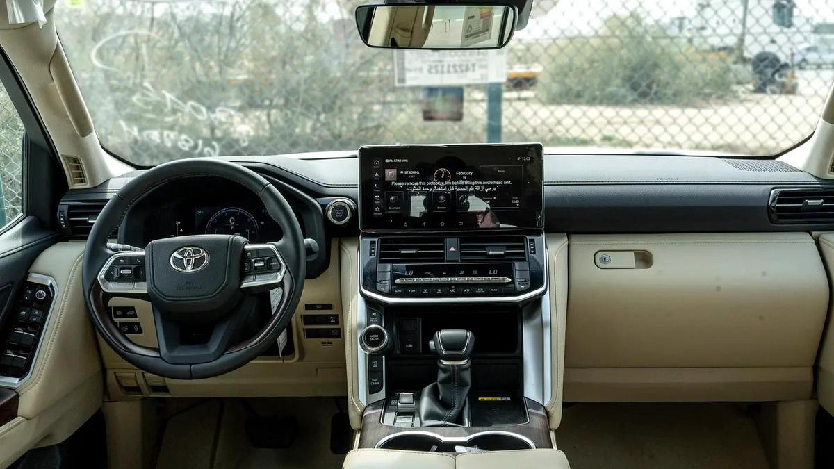 2026 Toyota Land Cruiser GXR 3.5L AT Petrol (Full Option with Radar)-15-15