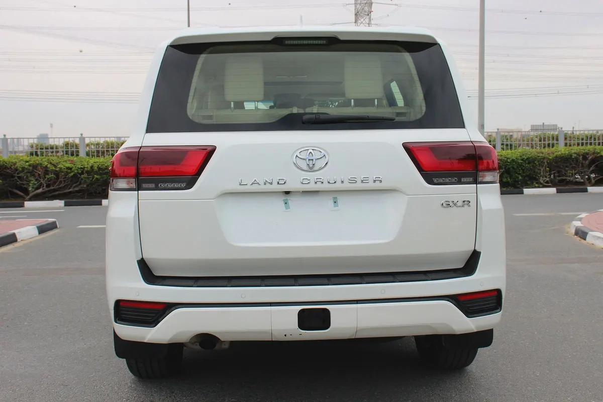 2023 Toyota Land Cruiser GXR - GCC Specs-9-9