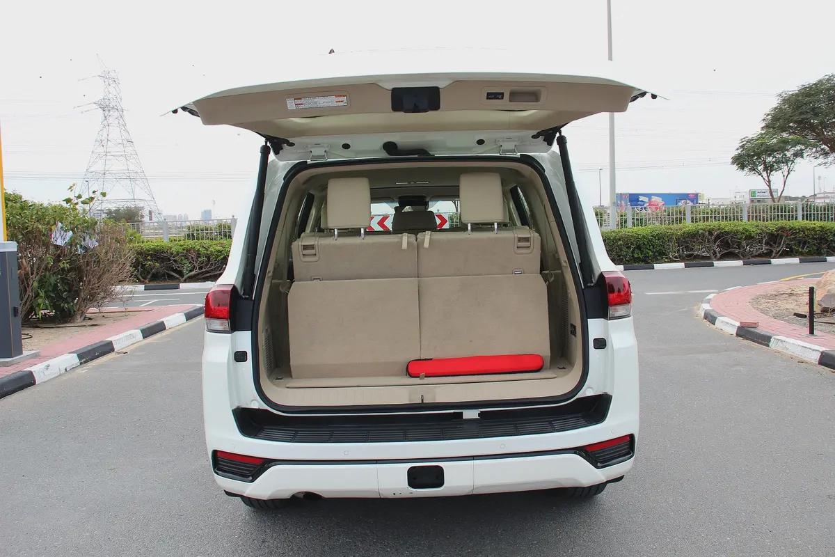 2023 Toyota Land Cruiser GXR - GCC Specs-10-10