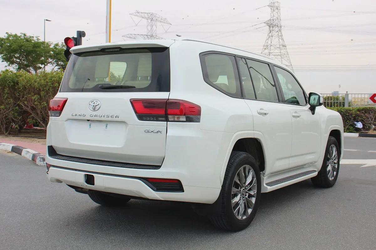 2023 Toyota Land Cruiser GXR - GCC Specs-11-11