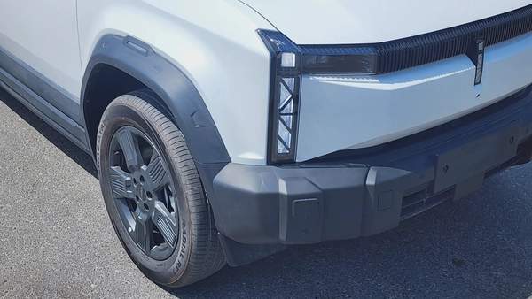 Chery iCAR EQ3 (White)