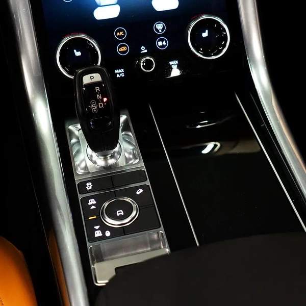 AED 1,915 pm• 0% Downpayment • Range Rover Sport HSE • 1 Year Warranty