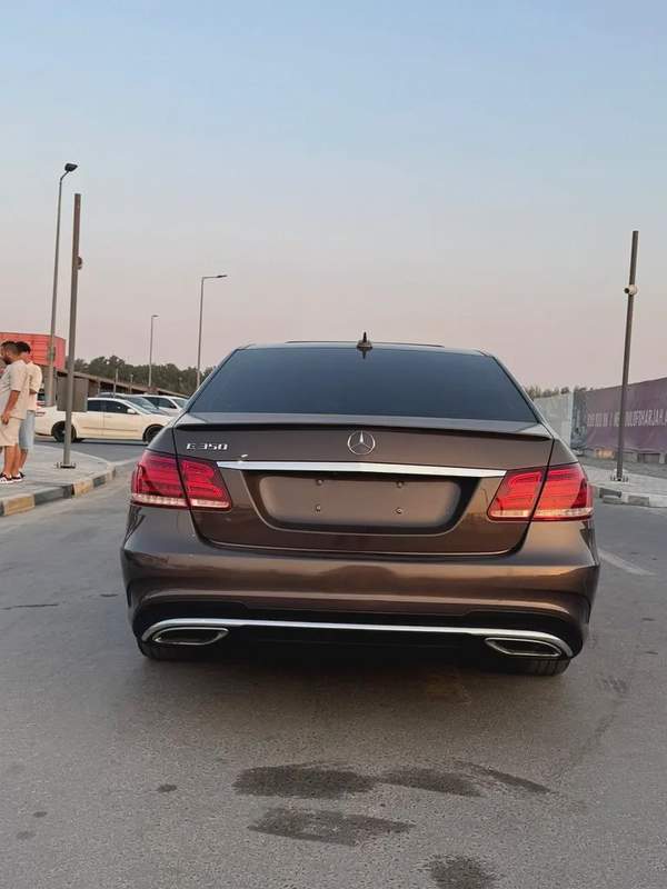 مرسيدس E350 مواصفات امريكية 2016 بحالة جيدة