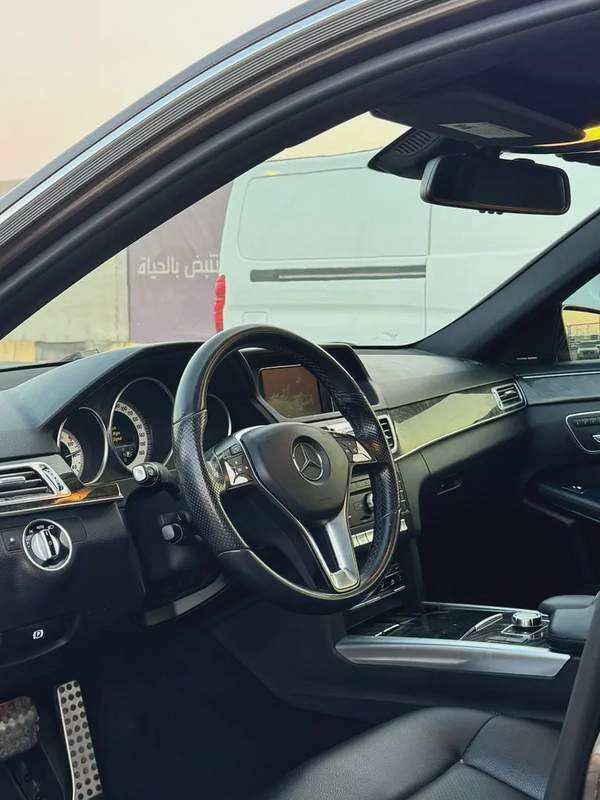 مرسيدس E350 مواصفات امريكية 2016 بحالة جيدة