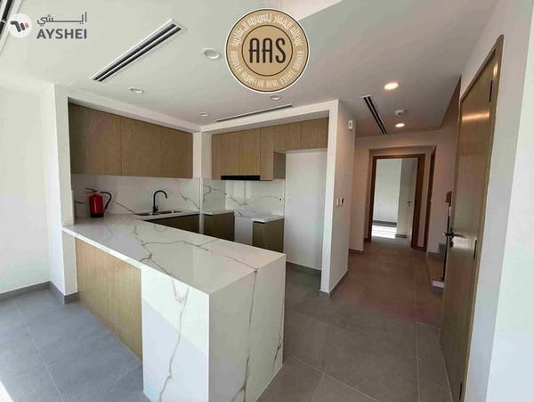 SINGLE ROW PARK FACING 4BR+MAID VILLA AVAILABLE FOR RENT