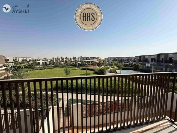 SINGLE ROW PARK FACING 4BR+MAID VILLA AVAILABLE FOR RENT