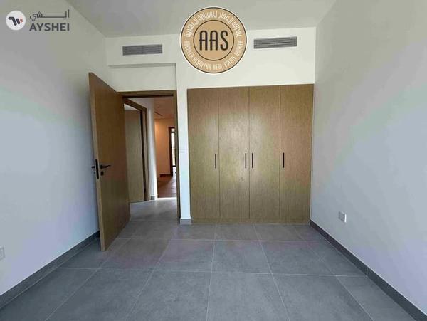 SINGLE ROW PARK FACING 4BR+MAID VILLA AVAILABLE FOR RENT